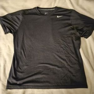 Nike Dri-Fit Men's XL T-shirt